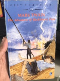 Mark twain : The adventure of huckleberry finn